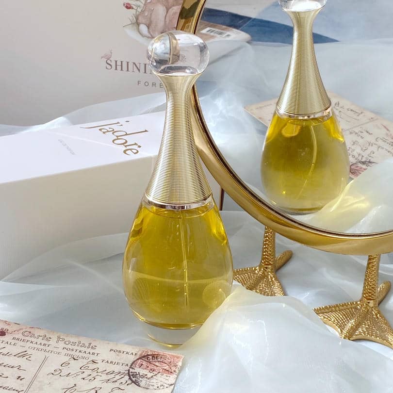 DIOR Perfume